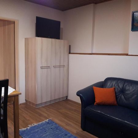 Natura Panzio&Apartmanhaz Orfu Bilik gambar