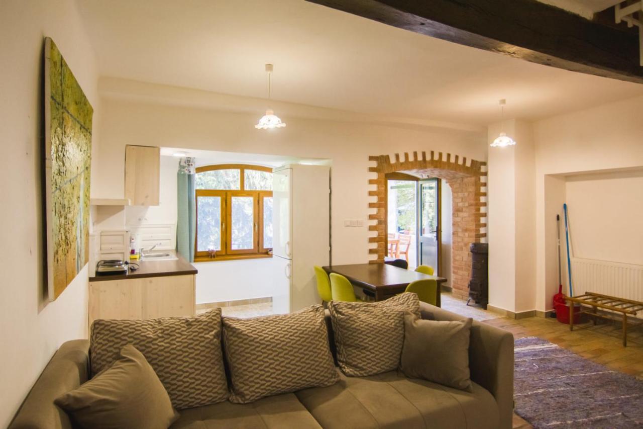 Natura Panzio&Apartmanhaz Orfu Luaran gambar