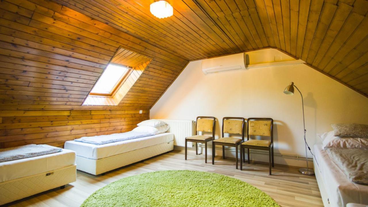 Natura Panzio&Apartmanhaz Orfu Luaran gambar