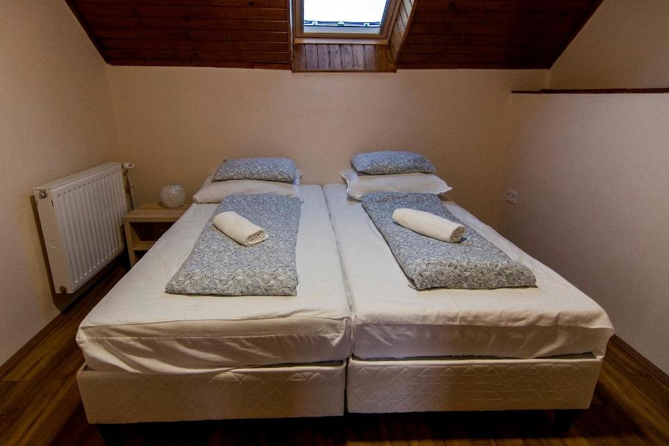 Natura Panzio&Apartmanhaz Orfu Luaran gambar